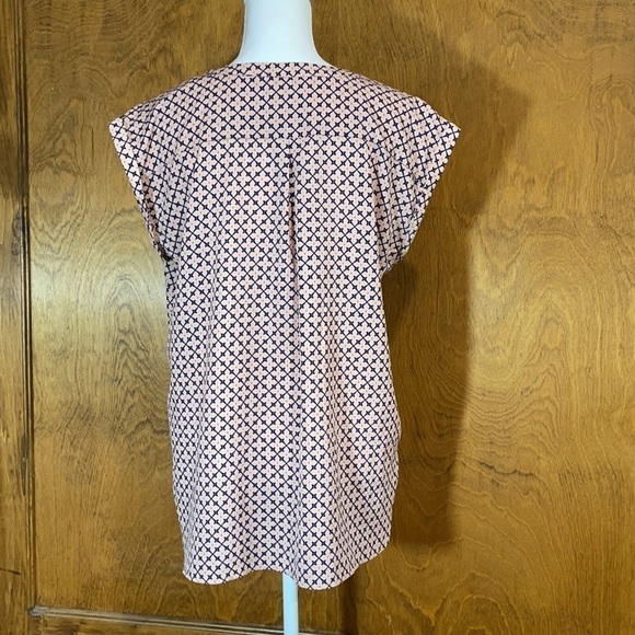 Bobeau Faux Button Down Cap Sleeve Top - EUC - Picture 4 of 6